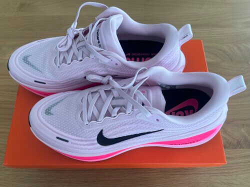 ナイキ ボメロプラス 徹底レビュー | 【シリアスランナー】に送る