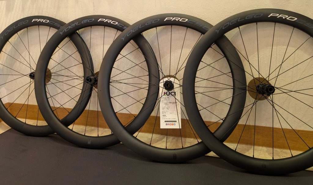 新型カーボンホイール「YOELEO SAT C50 DB PRO NxT SL2」2セット入荷