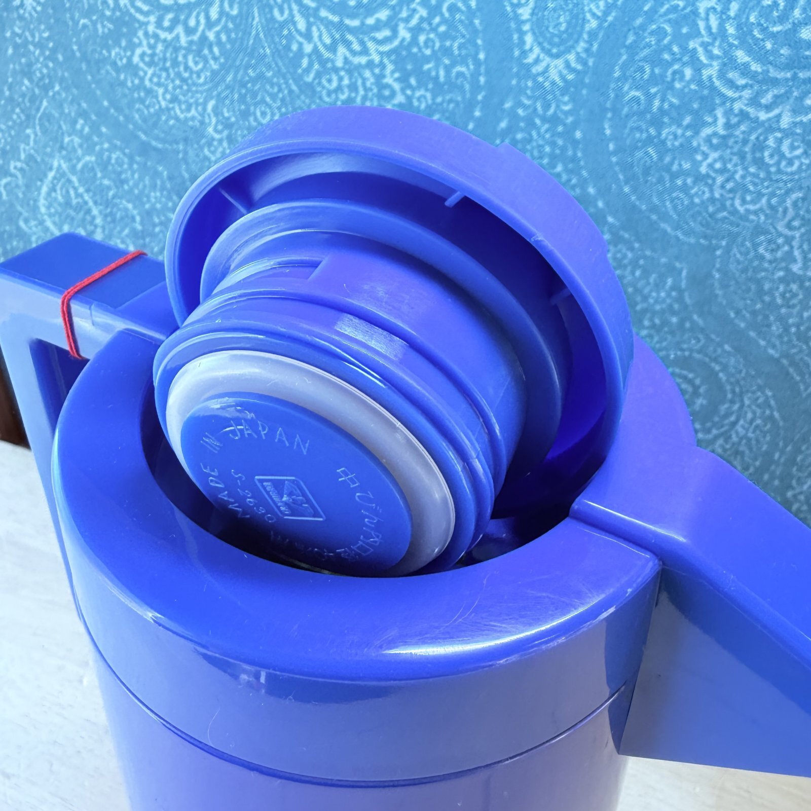 ダイヤ魔法瓶 山本寛斎デザイン ハンドポット スーパーレディブルー 1ℓ